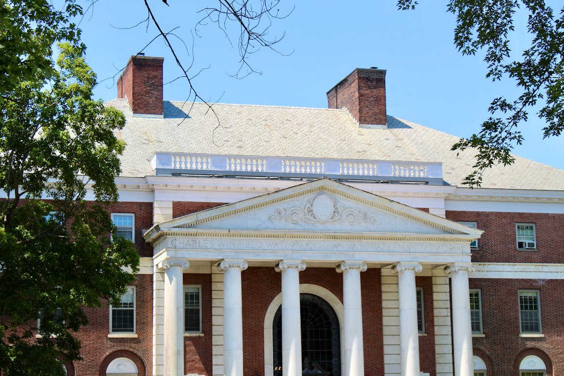 Classic colonial university building representing the complete admissions guide to Wake Forest University, a top-30 private research university in Winston-Salem, North Carolina with a 20.8% acceptance rate for the Class of 2029.