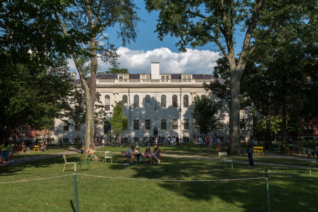 Harvard transfer: Harvard Yard, Harvard University