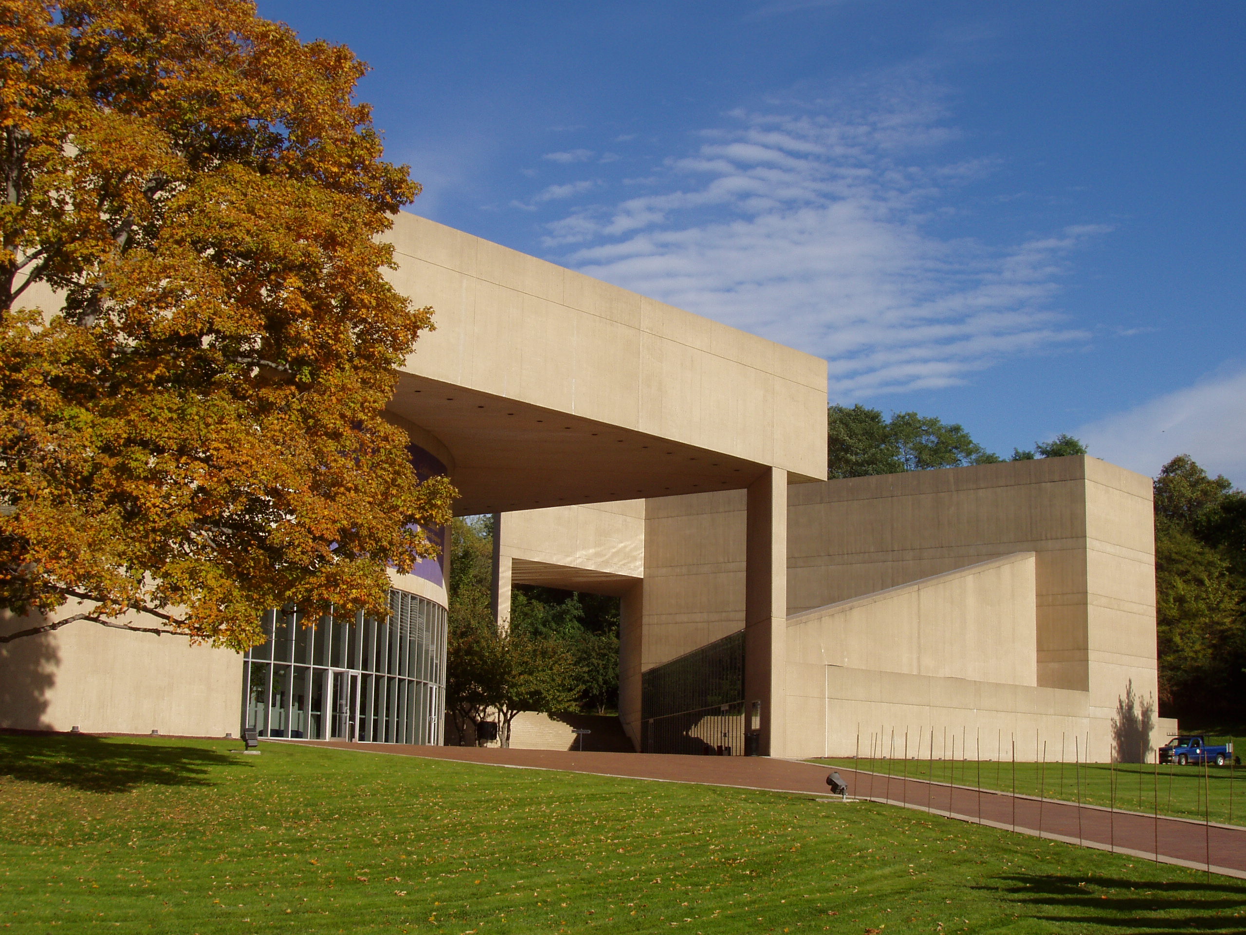 Paul Mellon Arts Center at Choate Rosemary Hall in Wallingford, CT