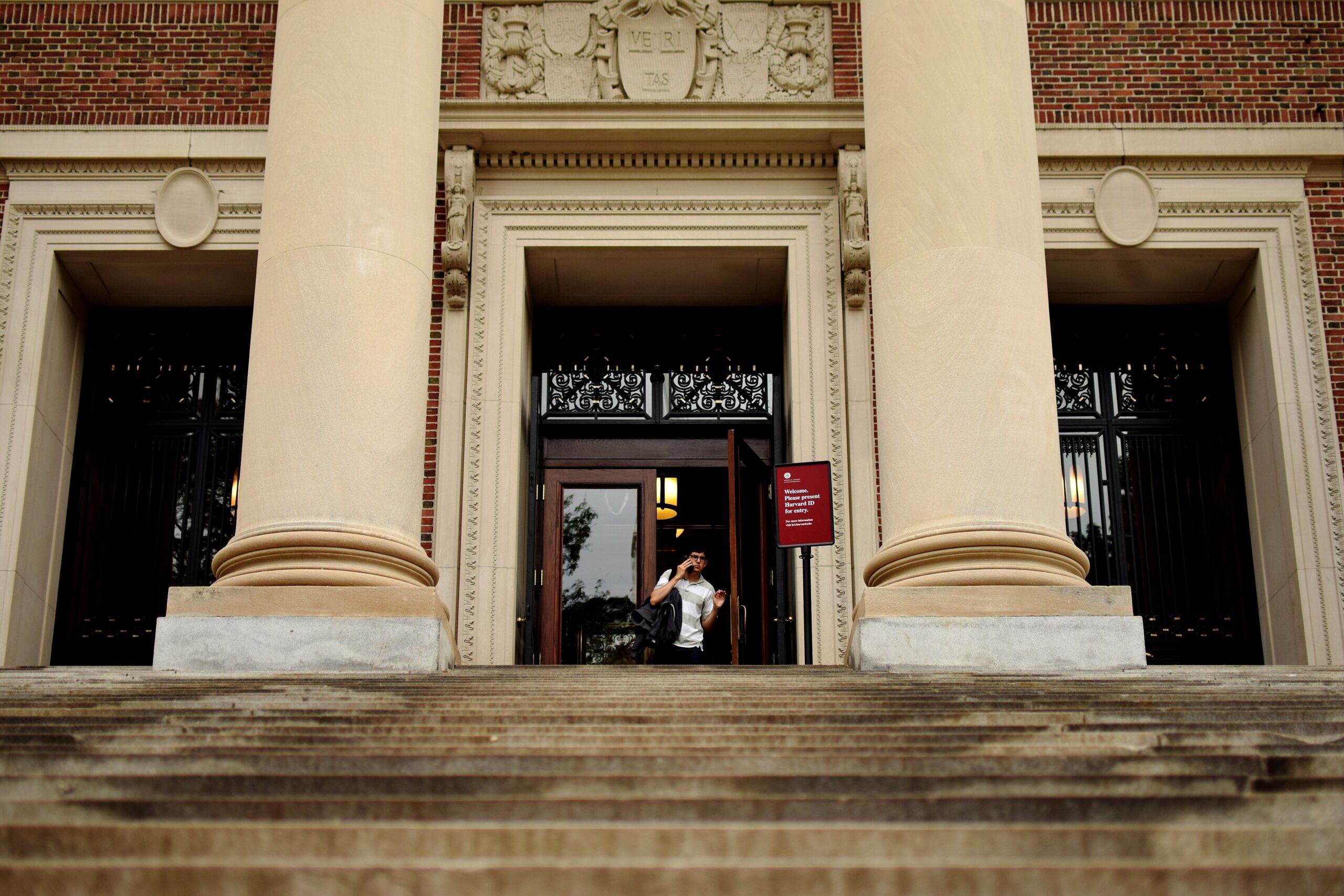 Widener Library at Harvard University, illustrating Harvard legacy admissions