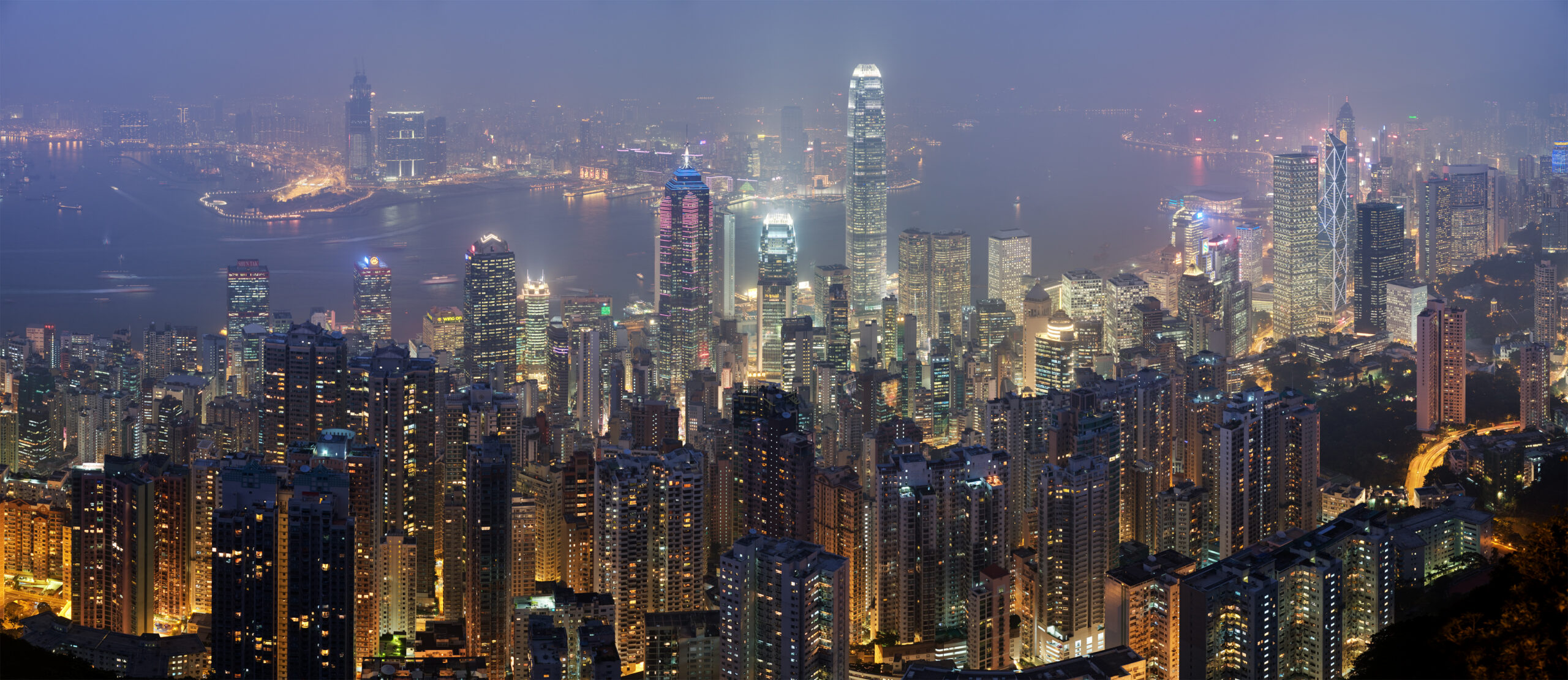 Hong Kong skyline - Hong Kong students applying to top US universities