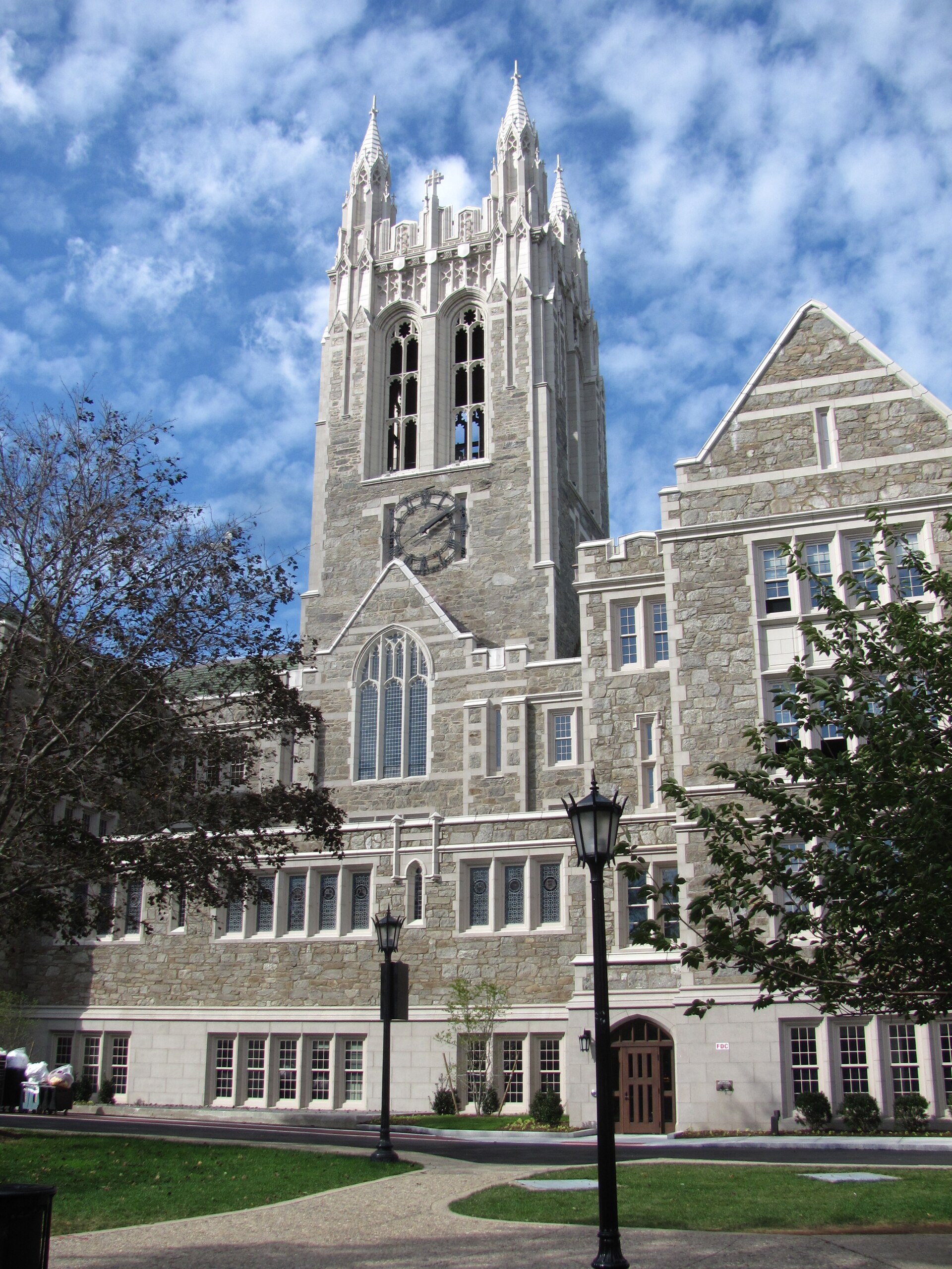 Gasson Hall, Boston College
