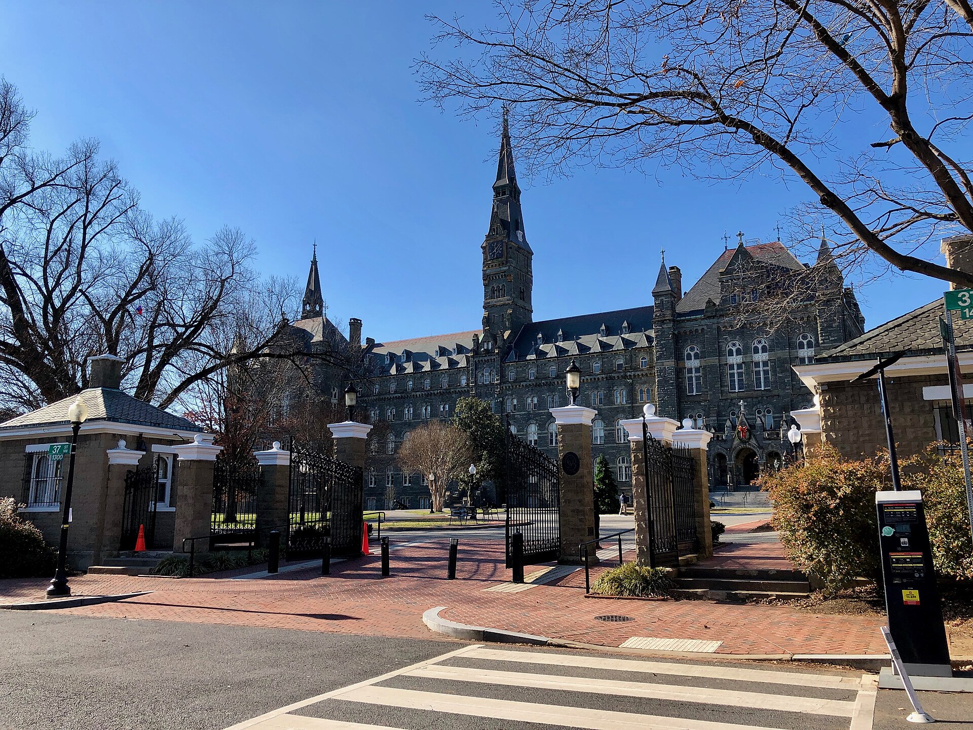 The Georgetown campus - a look at what Georgetown is known for