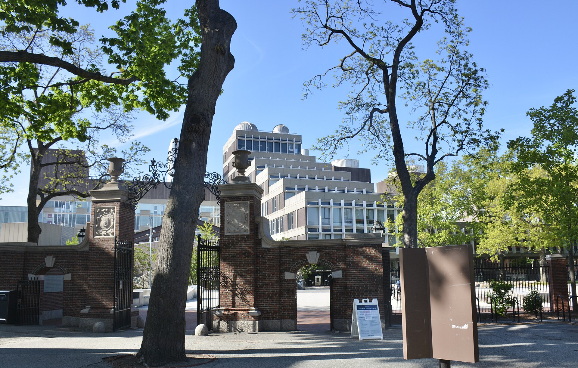 The Harvard campus - a look at what Harvard is known for