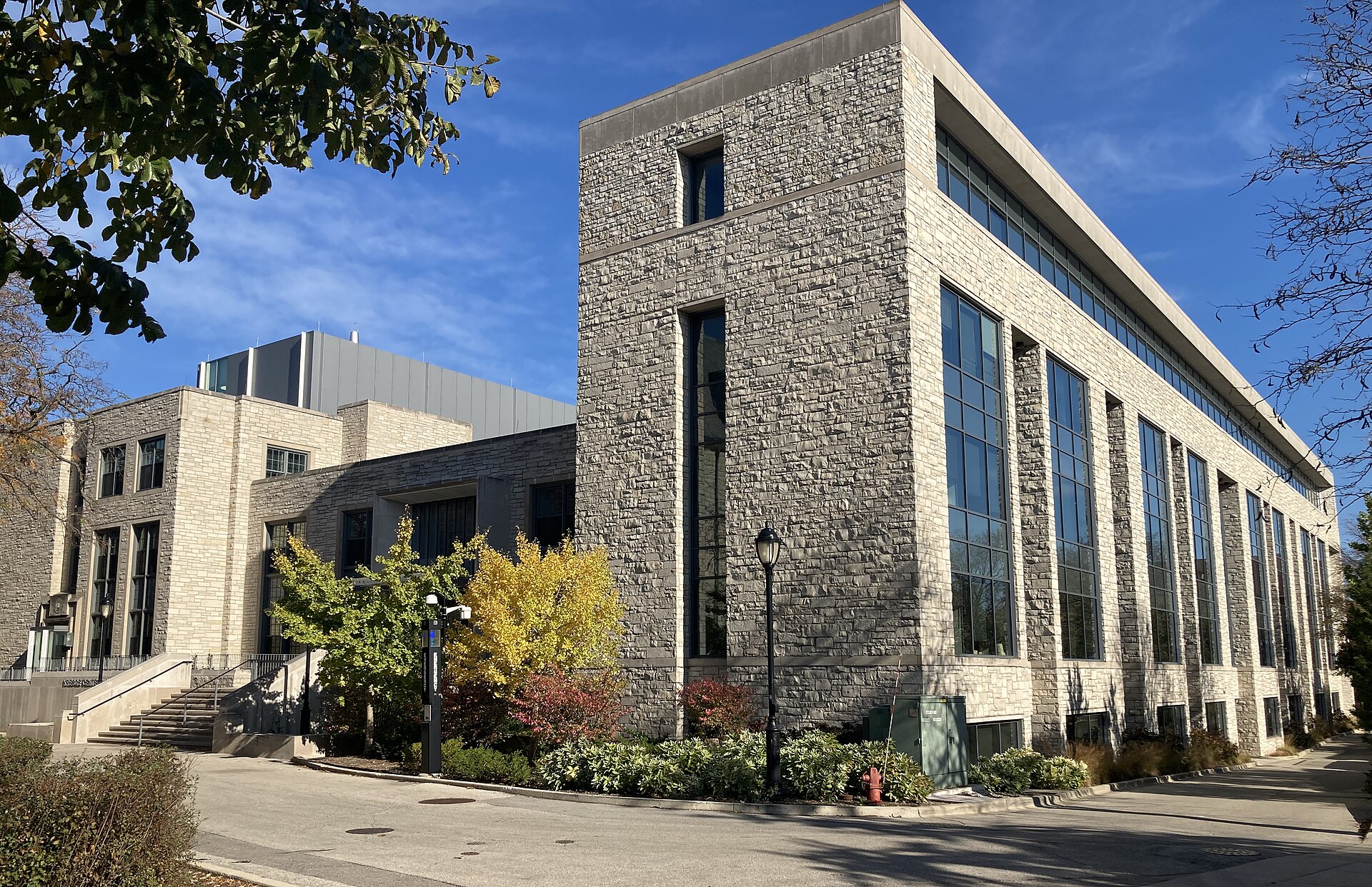 The Northwestern campus - a look at what Northwestern is known for