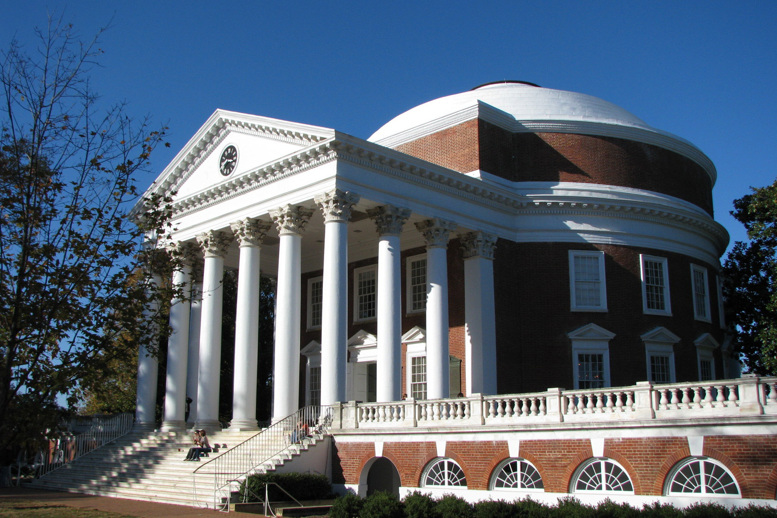 The Rotunda at the University of Virginia seen from the southeast